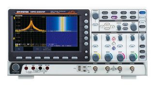 GW INSTEK MPO-2204P Digital Oscilloscope, MPO-2000 Series, 4 Channel, 200 MHz, 1 GSPS, 1.75 ns